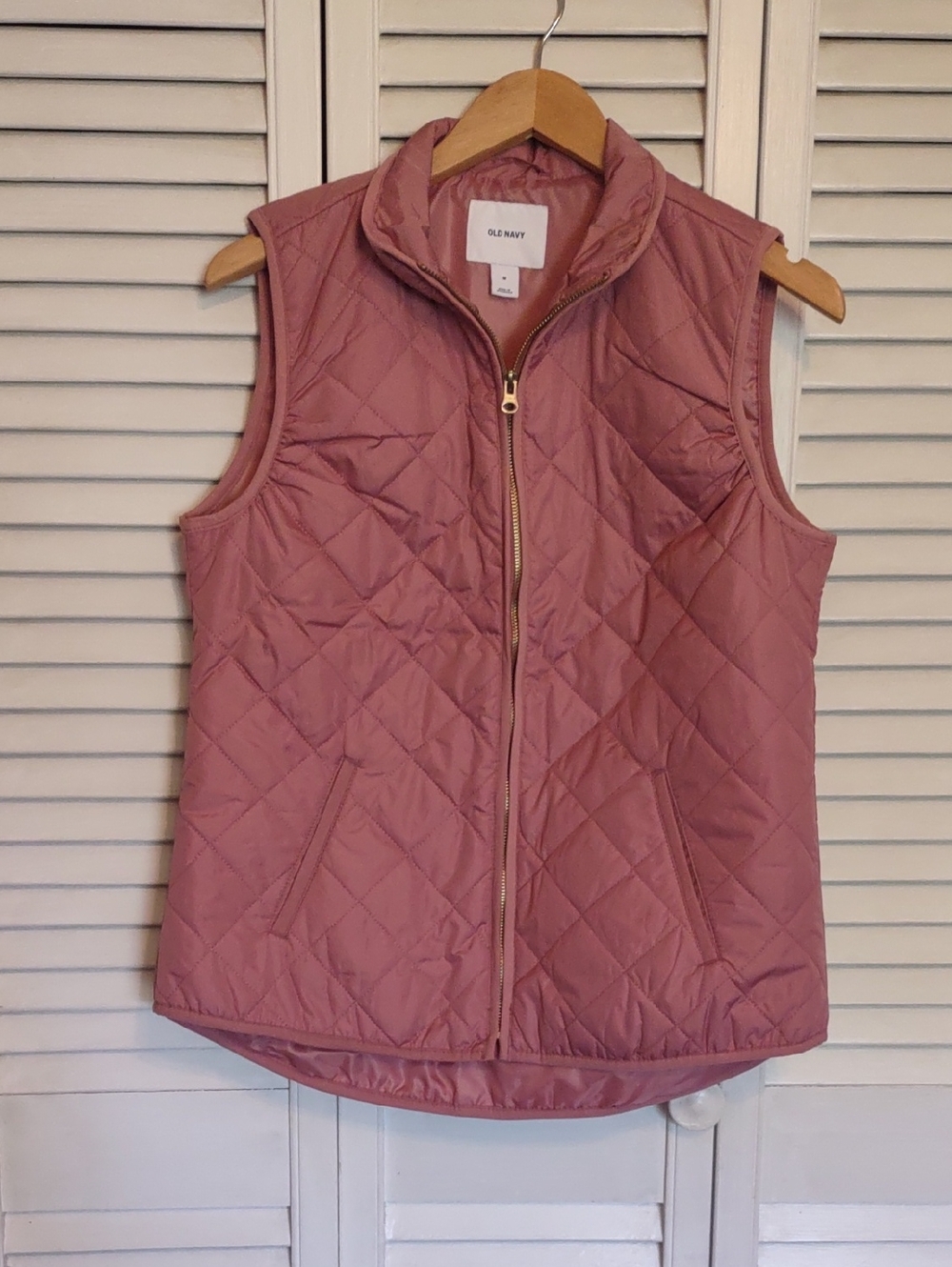 Old Navy Quilted Vest Rose Pink Size M